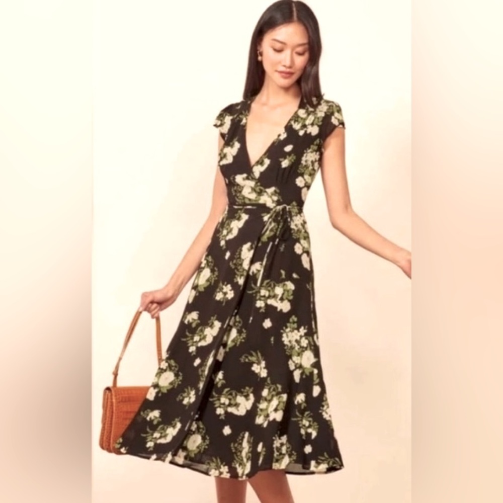 🌻HP!🌻Reformation Carina Celeste Floral Wrap Midi Dress